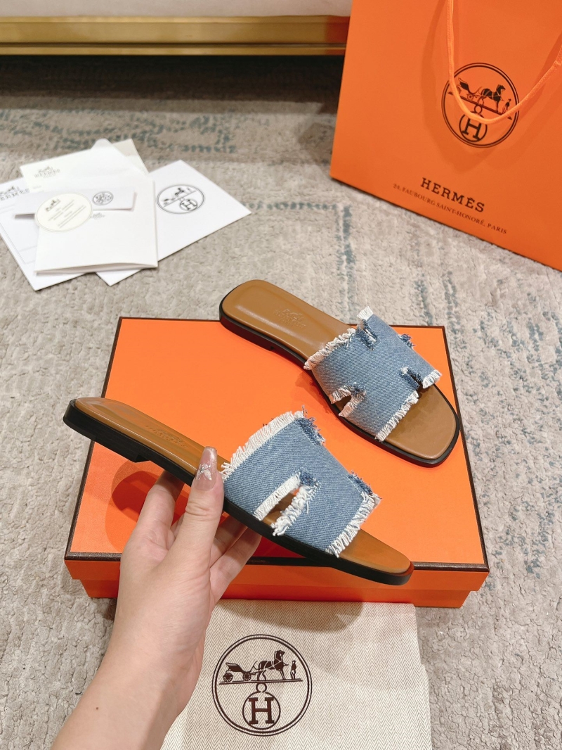 Hermes Slippers